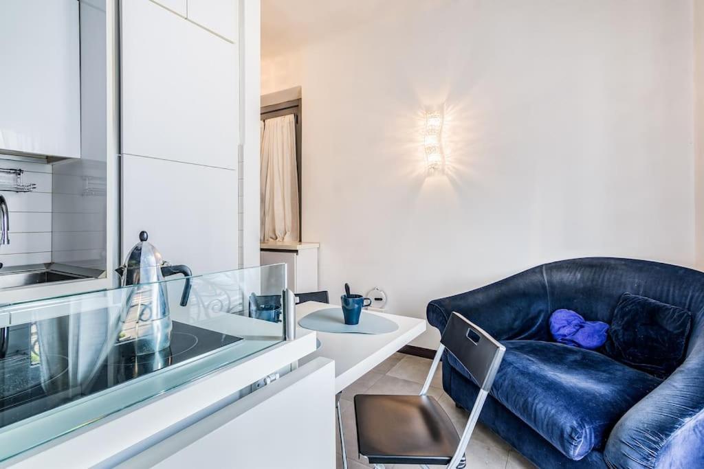 Ad Un Passo Dal Duomo Elegante Appartamento Wifi Mailand Exterior foto